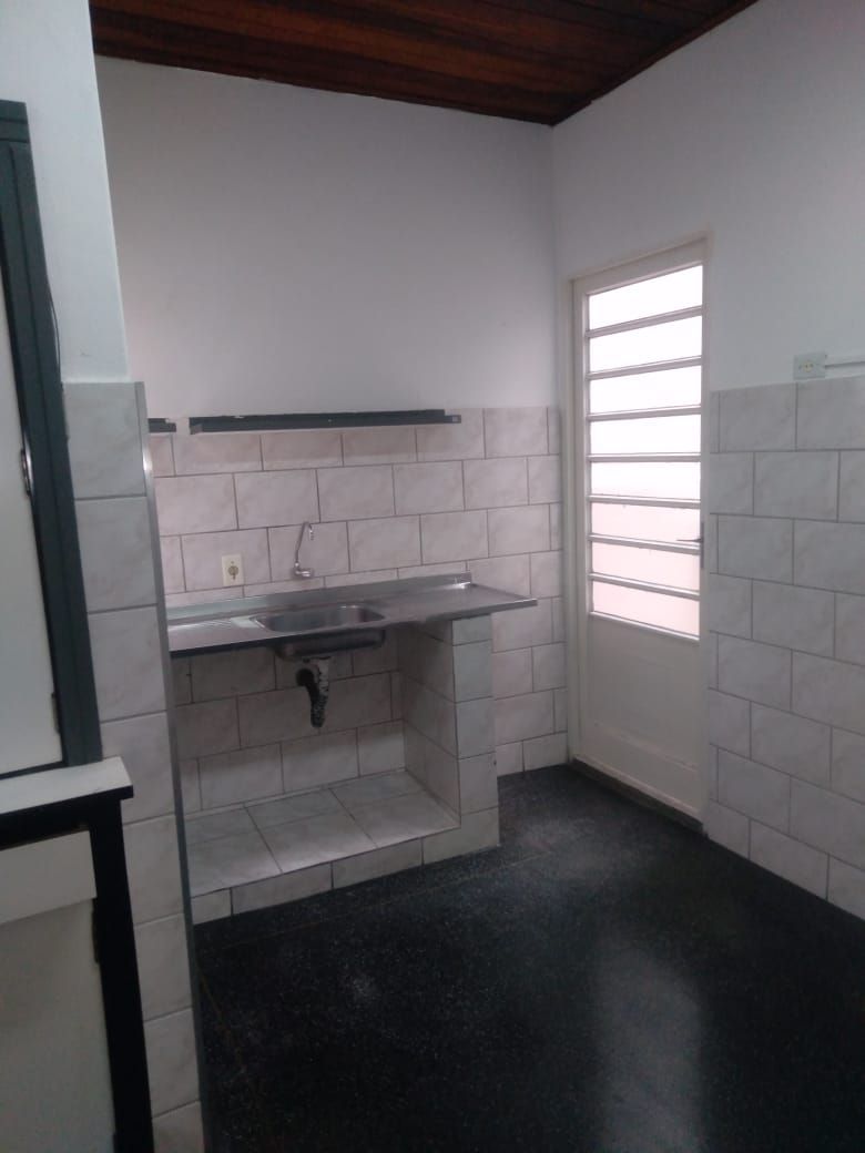 Casa com 2 dormitórios para alugar, 60 m² - Centro - Piracicaba-SP