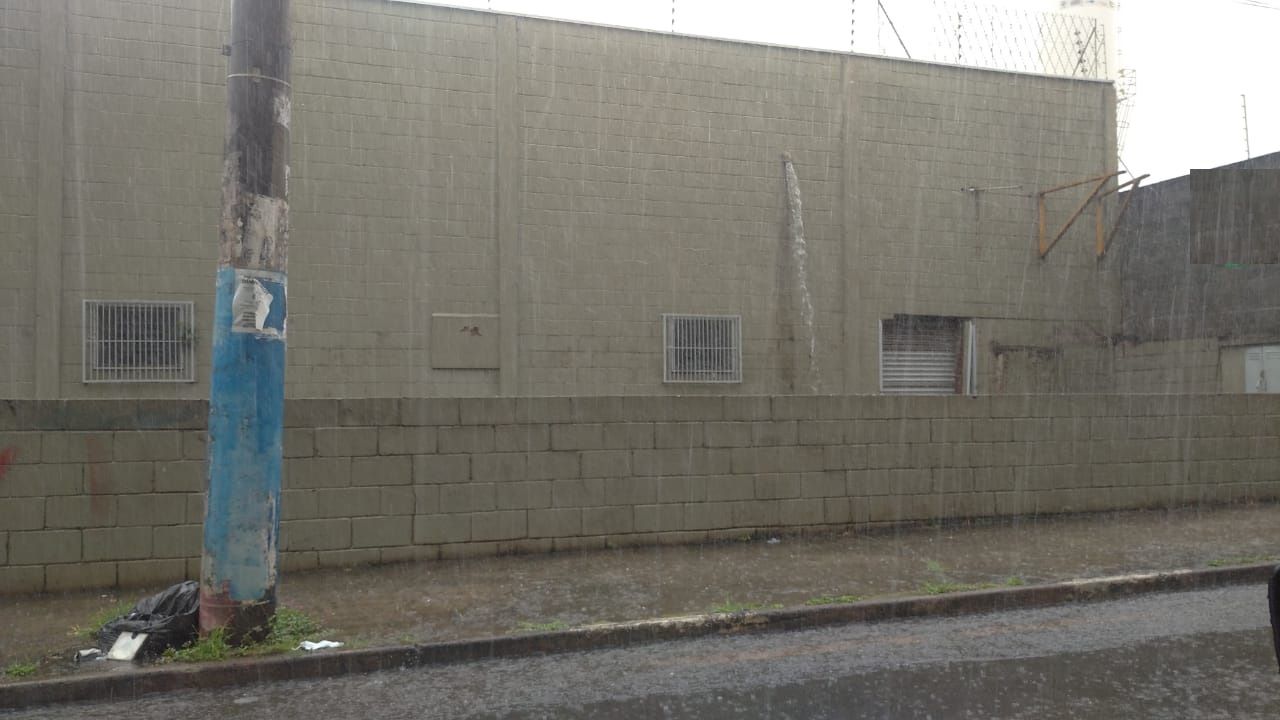 Imagens do imóveis Barracão para alugar, 336 m² por RS 6.100-mês - Jaraguá - Piracicaba-SP