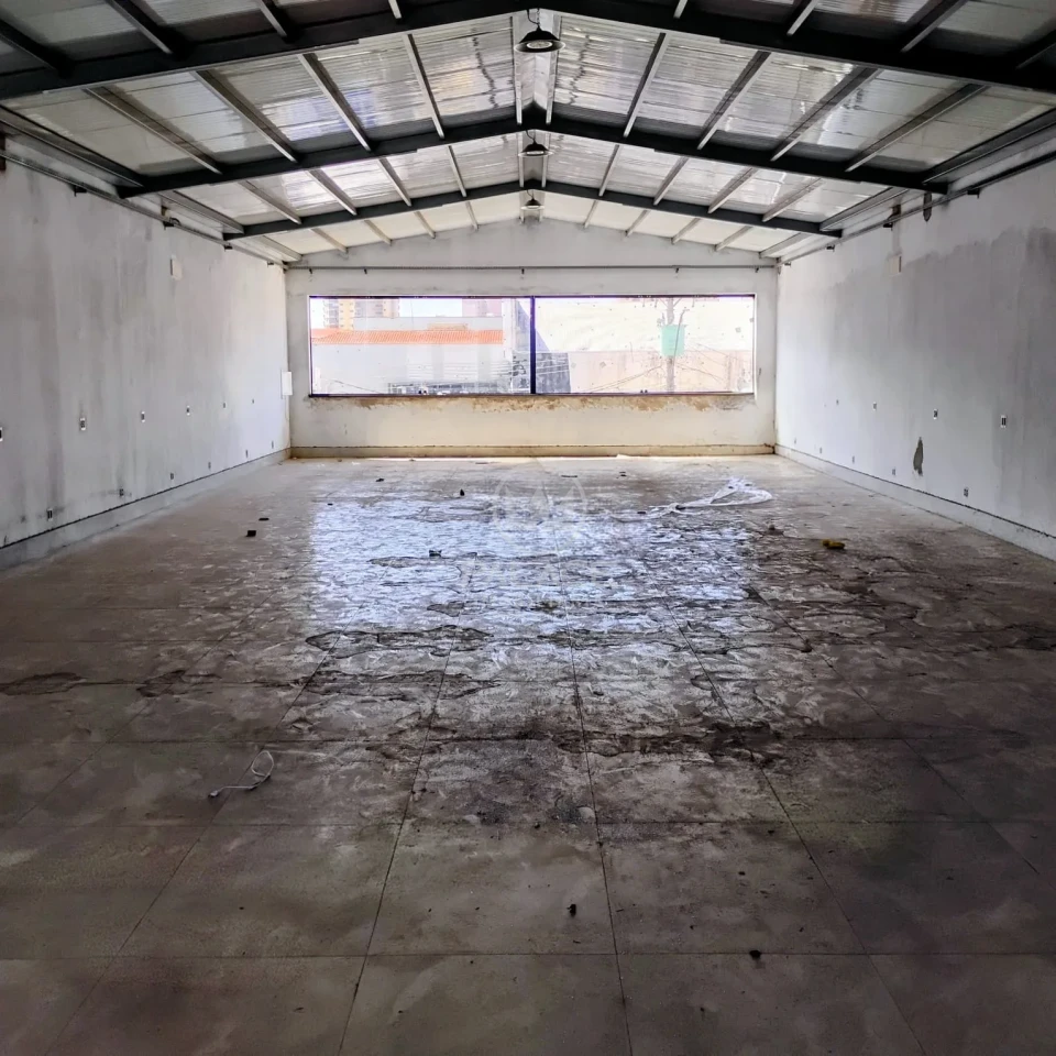 Barracão disponivel para locação