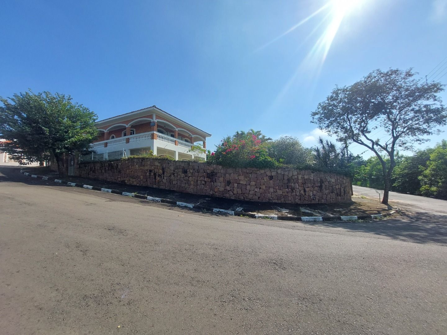 Imagens do imóveis casa à venda em jardim burity, são pedro 3 quartos 400m²