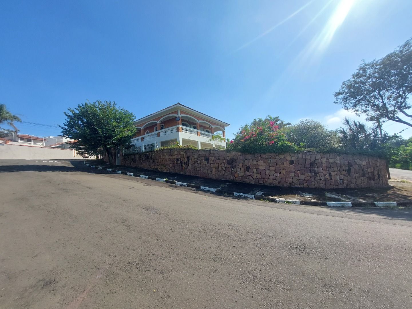 Imagens do imóveis casa à venda em jardim burity, são pedro 3 quartos 400m²