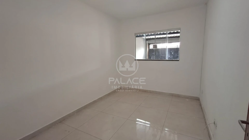 Casa com piscina à venda no bairro Balbo, Piracicaba