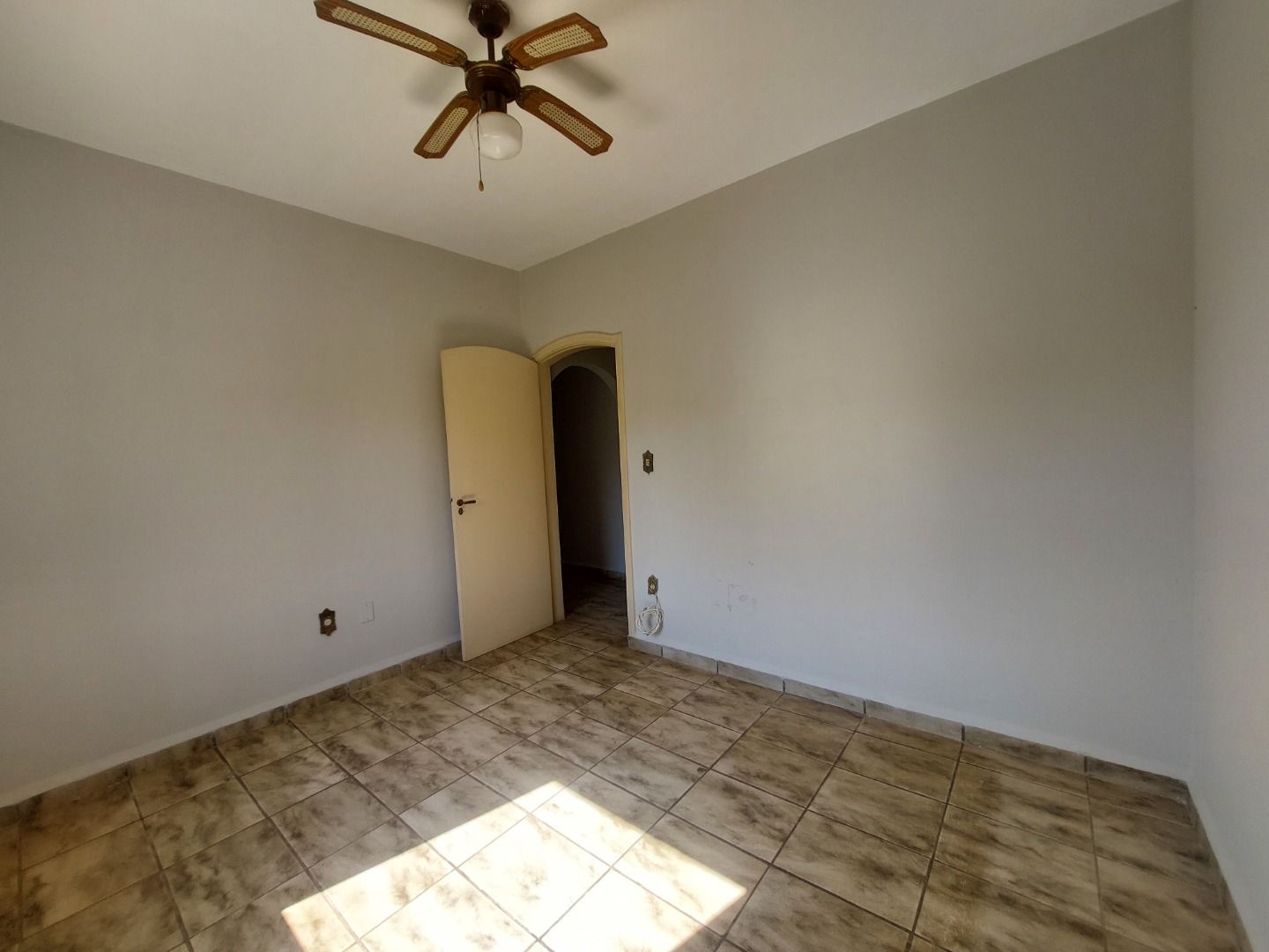 Imagens do imóveis casa à venda em jardim burity, são pedro 3 quartos 400m²