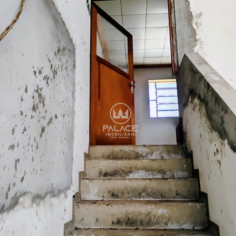 Barracão disponivel para locação