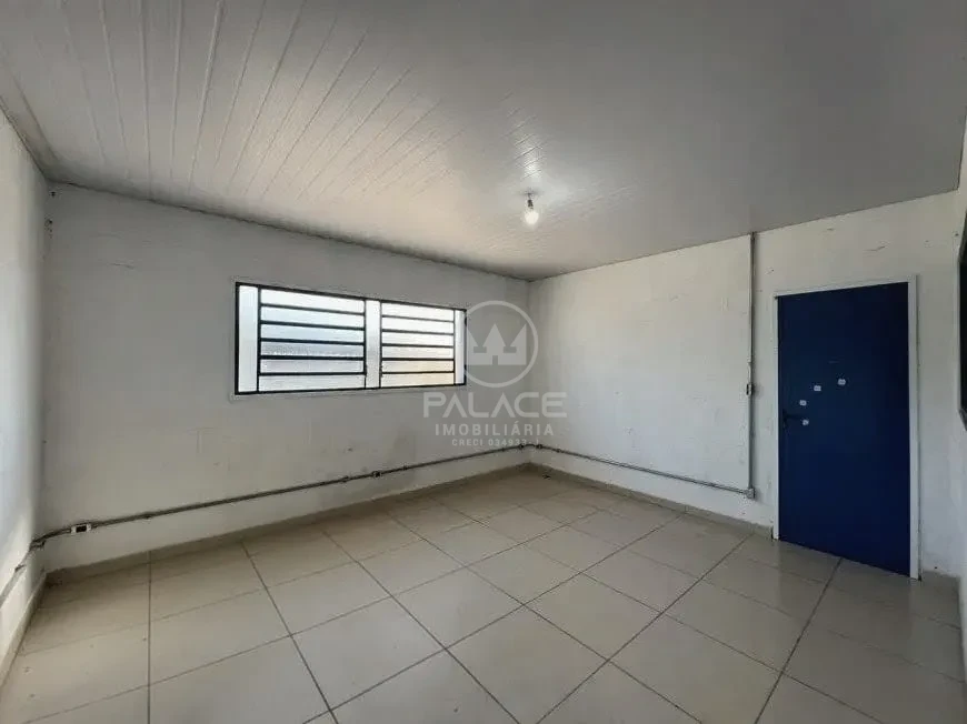 Barracão disponivel para locação