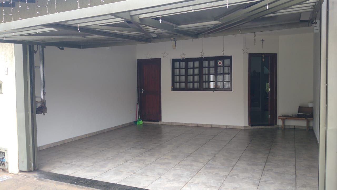 Imagens do imóveis casa à venda em água branca, piracicaba 3 quartos 222m²
