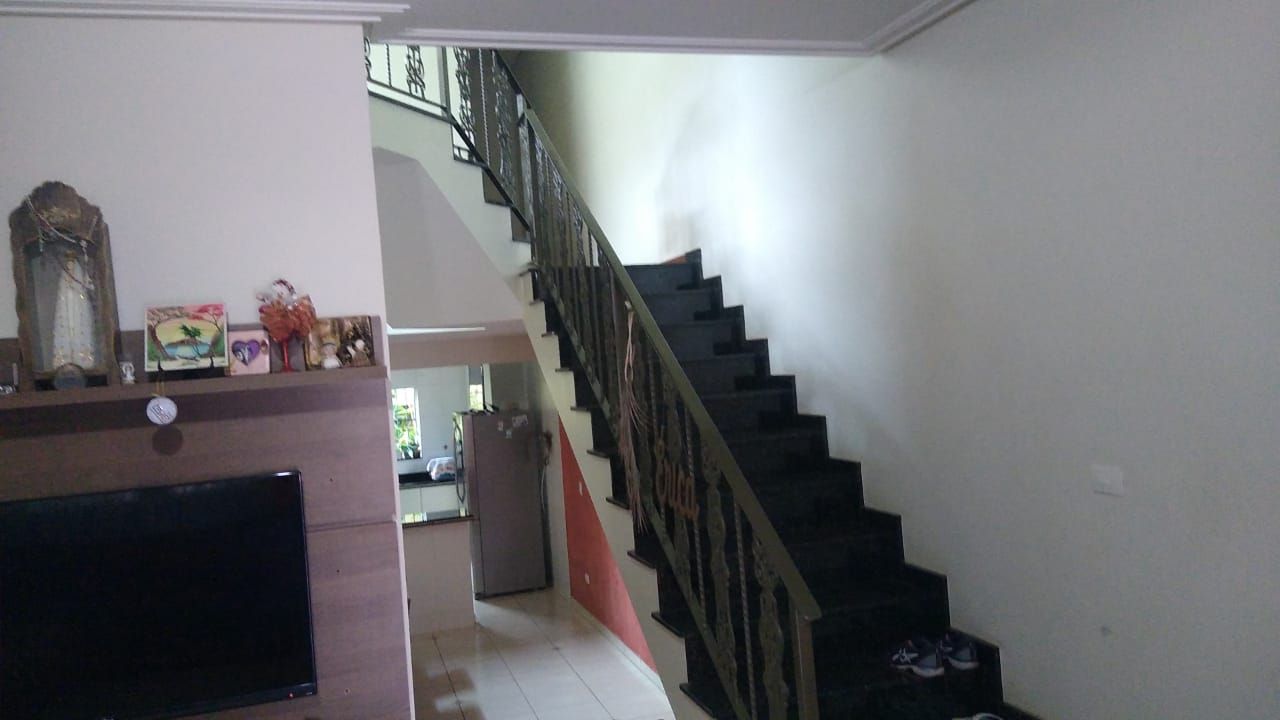 Imagens do imóveis casa à venda em água branca, piracicaba 3 quartos 222m²