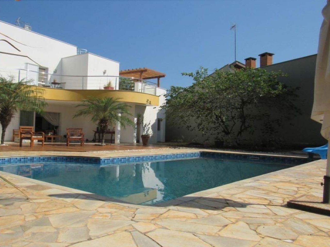 Imagens do imóveis Casa com 4 dormitórios sendo 2 suítes com 400m2 à venda - Colinas do Piracicaba (Ártemis) - Piracicaba-SP