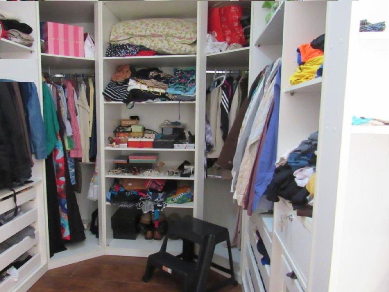 Imagens do imóveis Casa com 4 dormitórios sendo 2 suítes com 400m2 à venda - Colinas do Piracicaba (Ártemis) - Piracicaba-SP