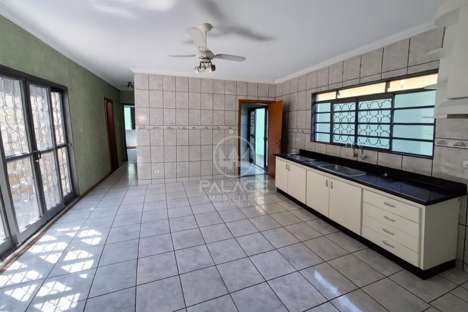 CASA / SOBRADO / VENDA / LOCACAO / POMPEIA - 3 QUARTOS