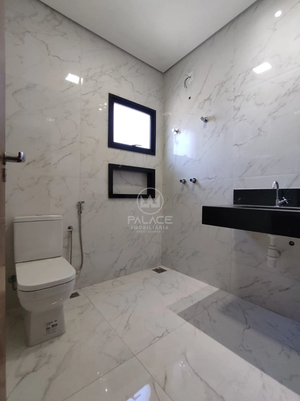 Casa Recém-Construída, 3 Quartos, Suíte, Churrasqueira Em Condomínio À Venda Residencial Mônaco Piracicaba