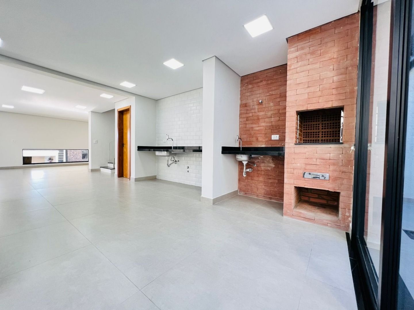 Imagens do imóveis casa em condomínio à venda em ondas de piracicaba, piracicaba 3 quartos 188m²