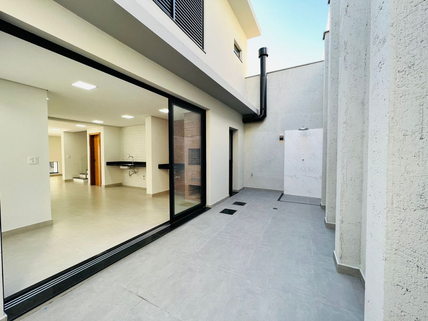 Imagens do imóveis casa em condomínio à venda em ondas de piracicaba, piracicaba 3 quartos 188m²