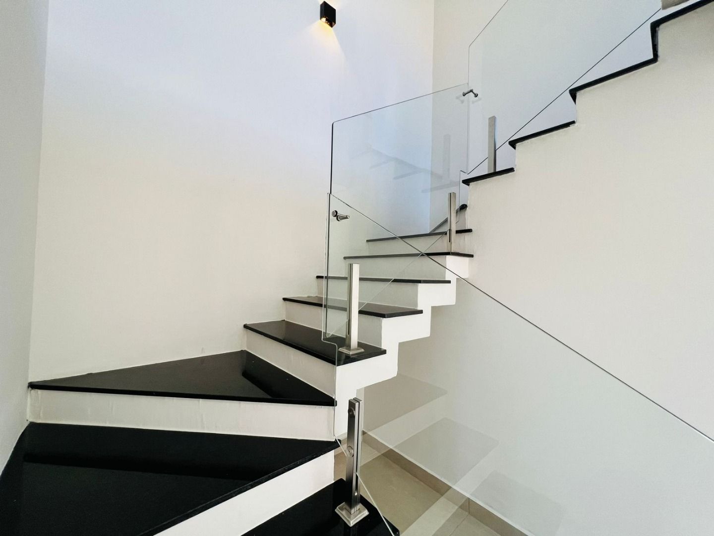 Imagens do imóveis casa em condomínio à venda em ondas de piracicaba, piracicaba 3 quartos 188m²