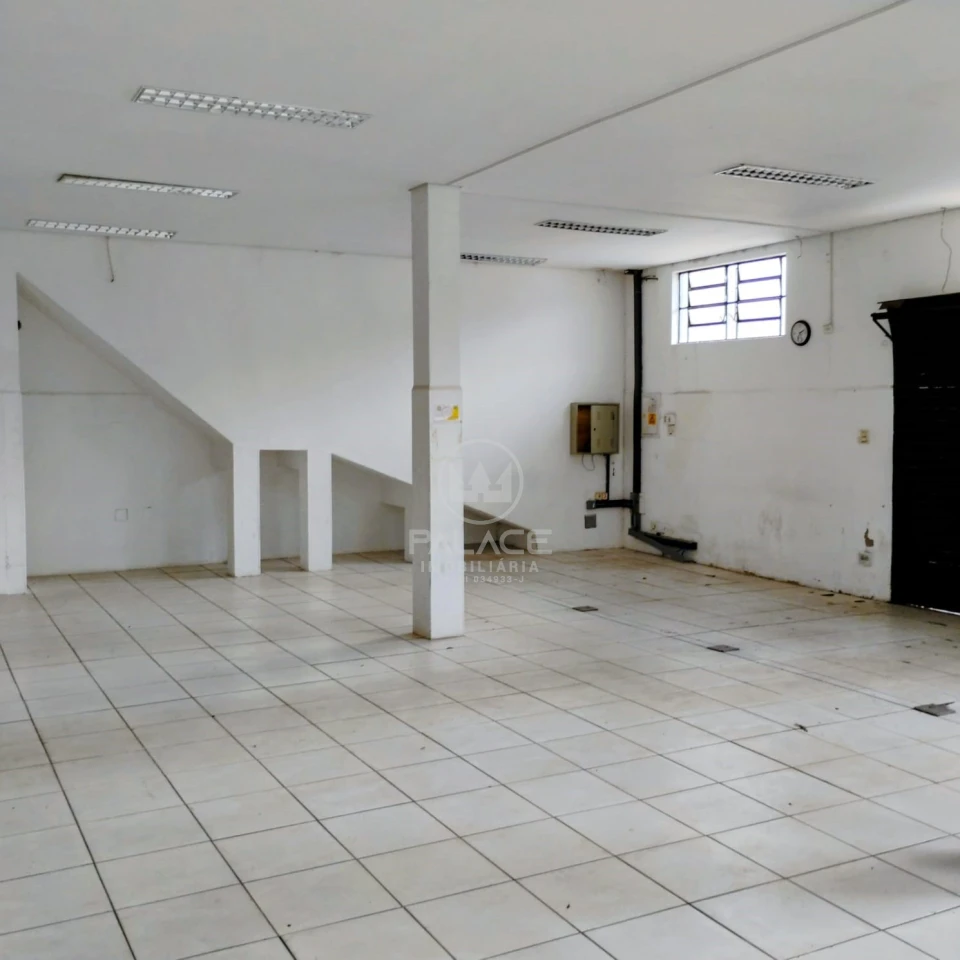 Barracão disponivel para locação