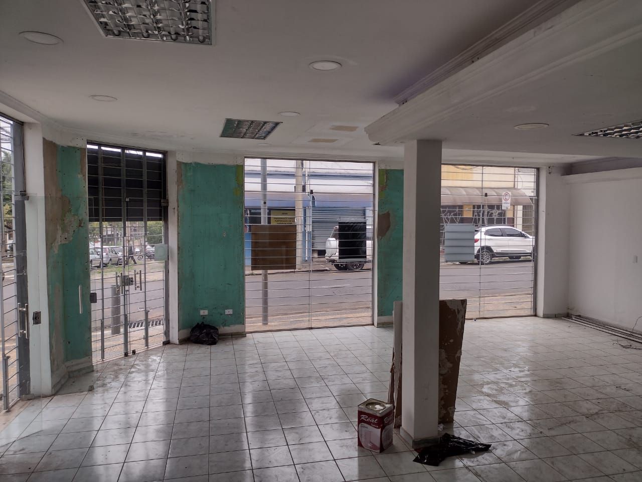 Imagens do imóveis Salão para alugar, 147 m² por RS 5.455-mês - Centro - Piracicaba-SP
