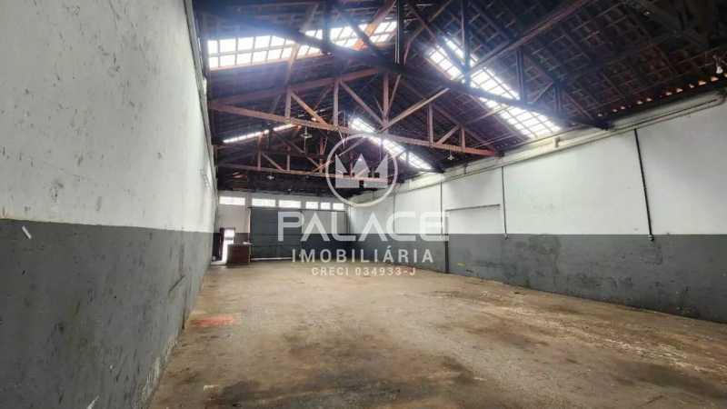 Barracão :  / Comercial / Paulista