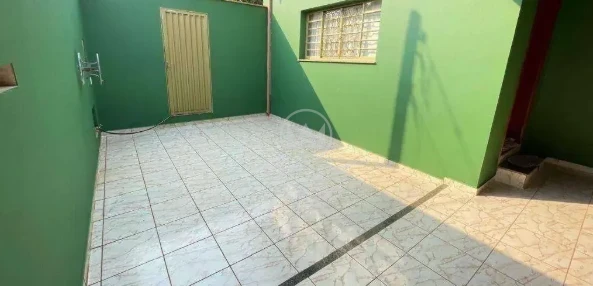 CASA A VENDA NO JARDIM BRASILIA