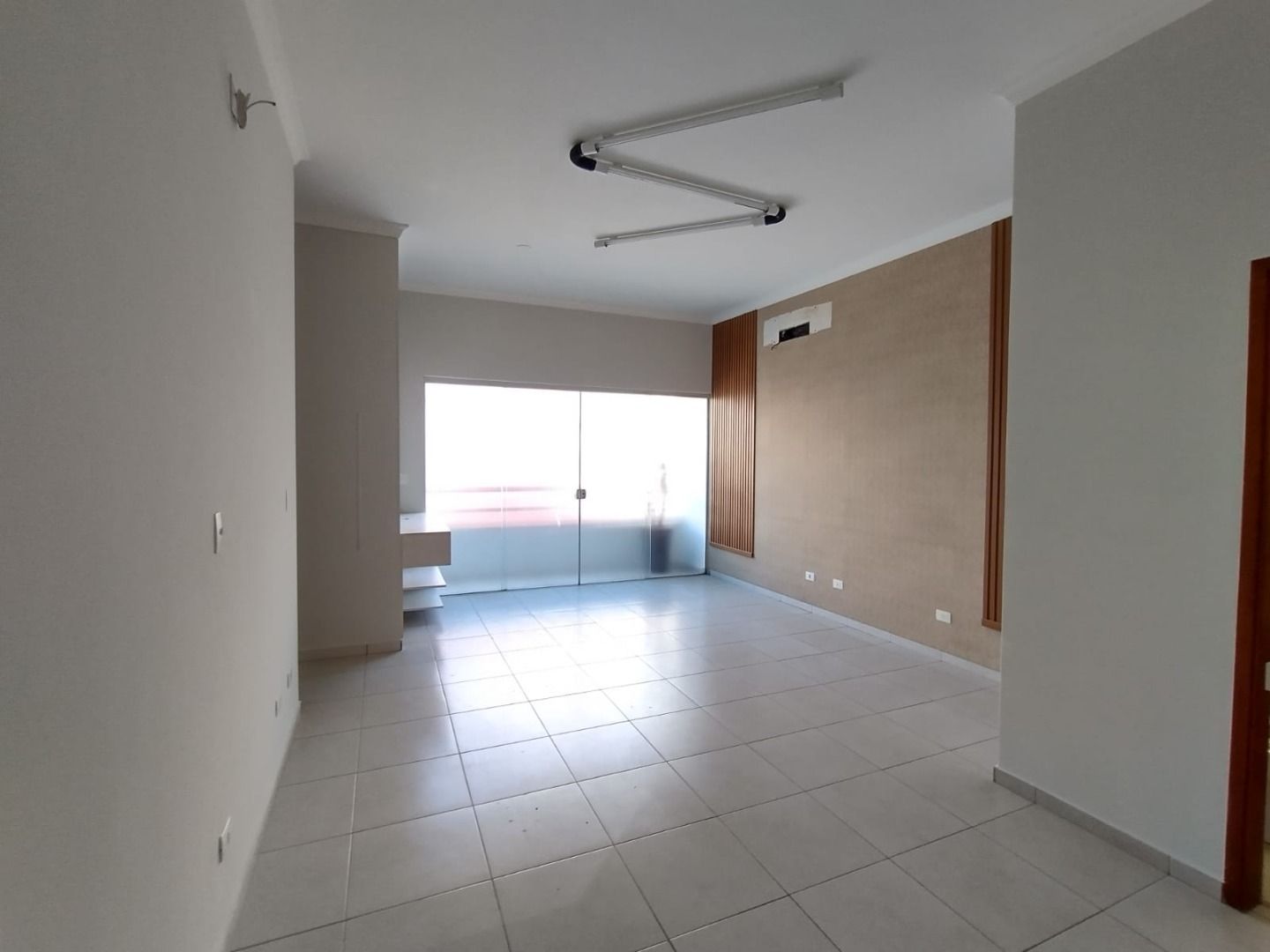 Imagens do imóveis Sala para alugar, 79 m² por RS 4.252,00-mês - Centro - Piracicaba-SP