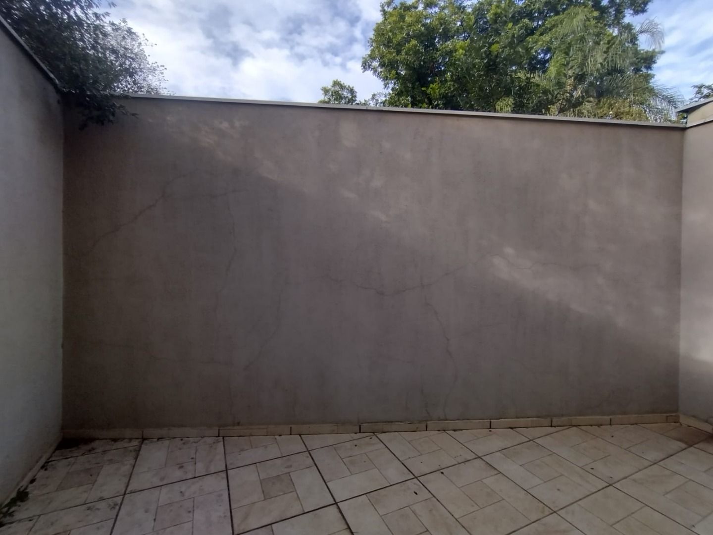 Imagens do imóveis Barracão para alugar, 210 m² por RS 3.800-mês - Santa Terezinha - Piracicaba-SP