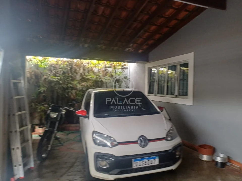 Casa a Venda no Bairro Jupiá