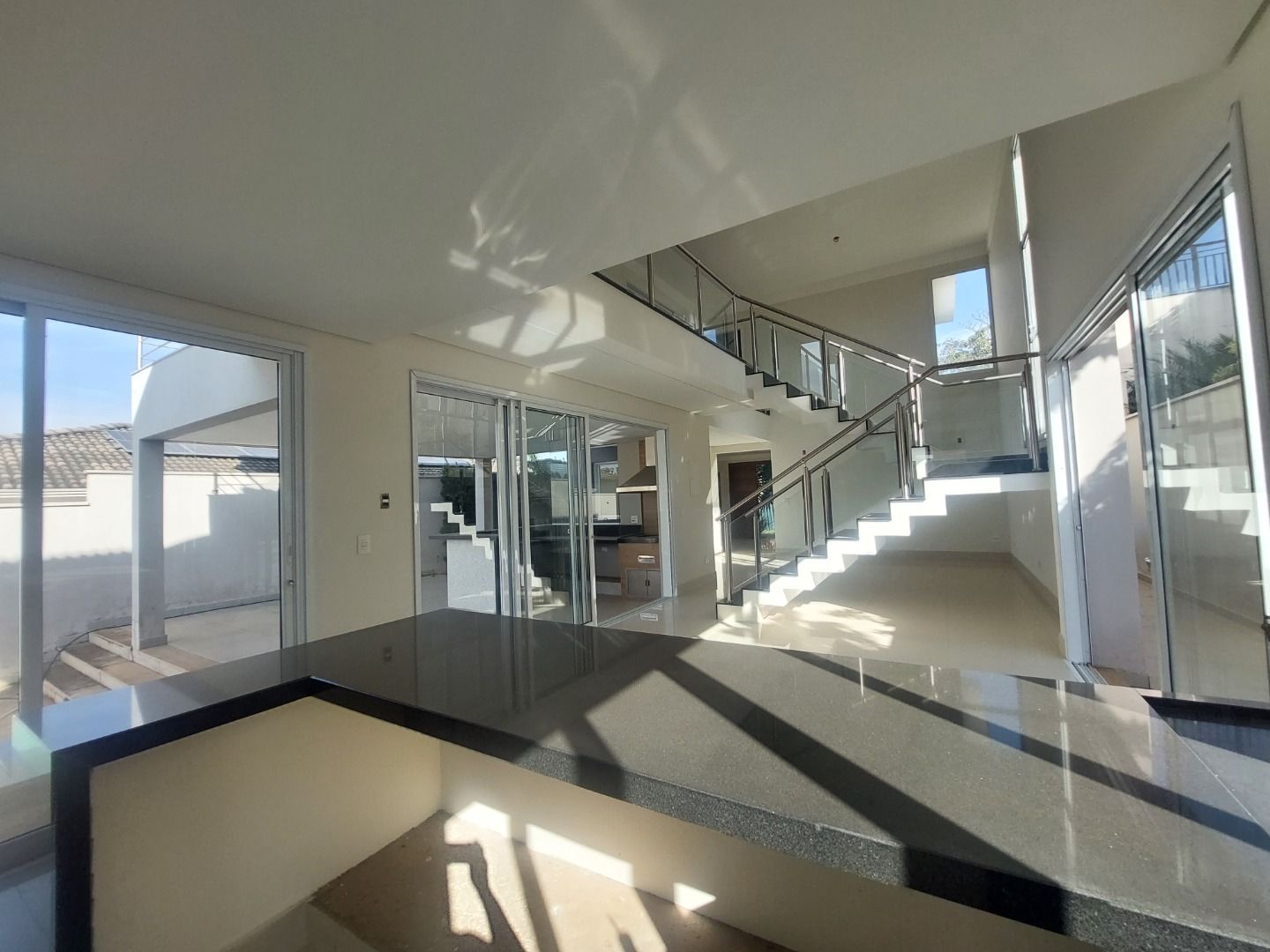 Imagens do imóveis casa em condomínio à venda em damha i, piracicaba 3 quartos 290m²