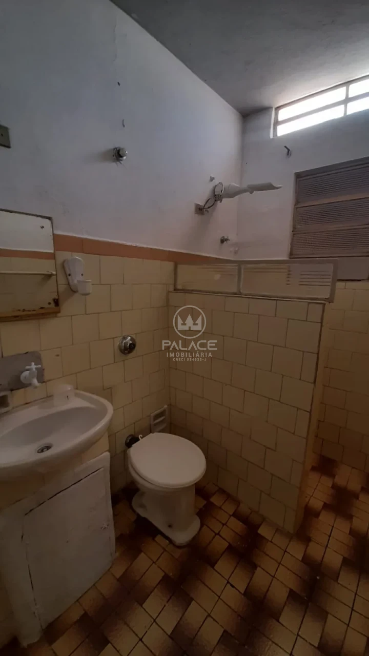 CASA PARA LOCAÇÃO / CENTRO / 2 QUARTOS