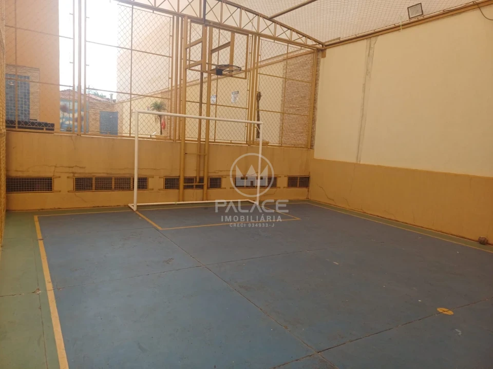 APARTAMENTO A VENDA NO EDIFICIO VERSALHES