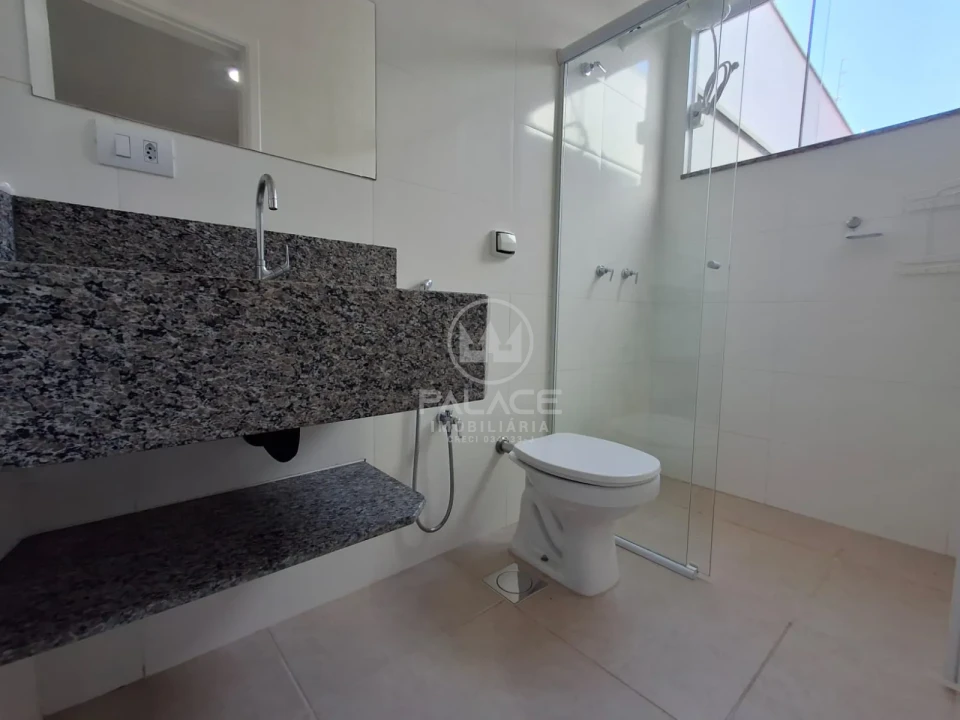 Casa toda reformada a venda na Vila Monteiro, Piracicaba.
