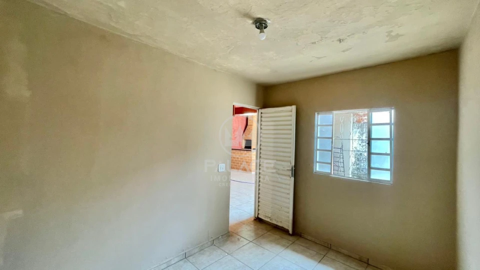 CASA/ 3 QUARTOS / CHURRASQUEIRA / EDICULA / CRUZ CAIADA / PQ SAO JORGE