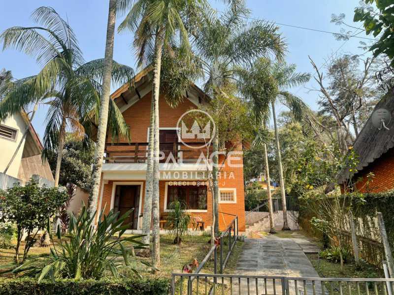 Imagens do imóveis casa à venda na rua dos lírios, jardim porangaba , águas de são pedro 2 quartos 120m²