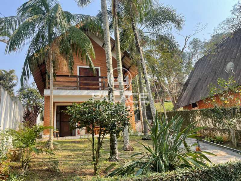 Imagens do imóveis casa à venda na rua dos lírios, jardim porangaba , águas de são pedro 2 quartos 120m²