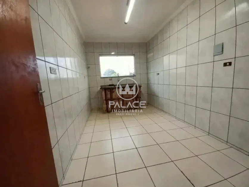 Barracão disponivel para locação