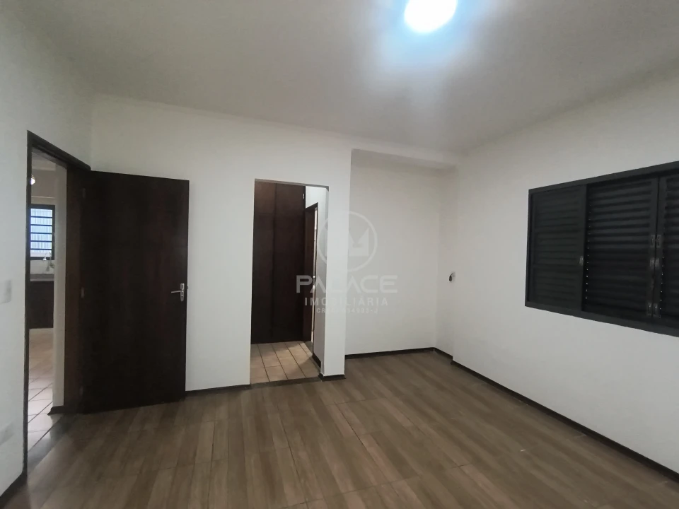 Casa à Venda  em Águas de São Pedro