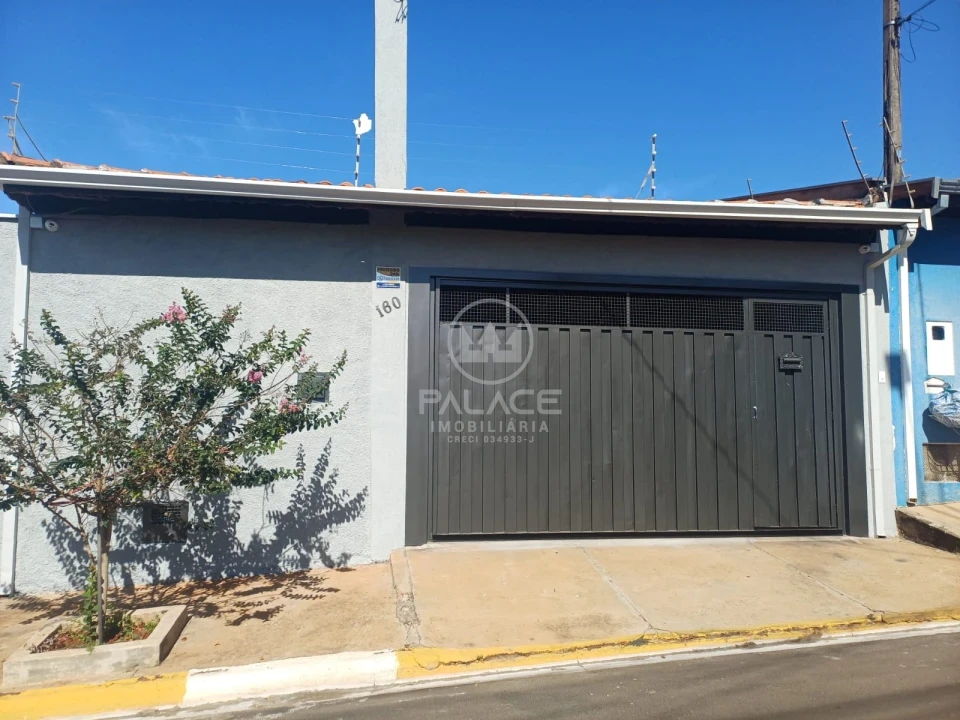 Casa a Venda em Rio das Pedras