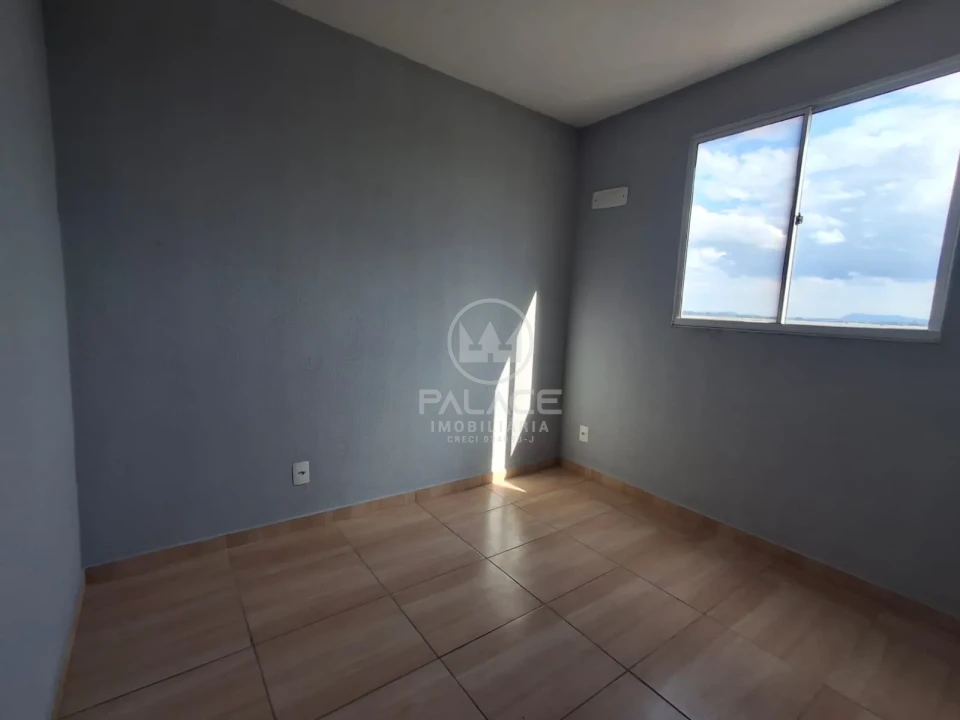 Apartamento Condominio Piazza Platina, bairro Jupiá, Piracicaba, SP.