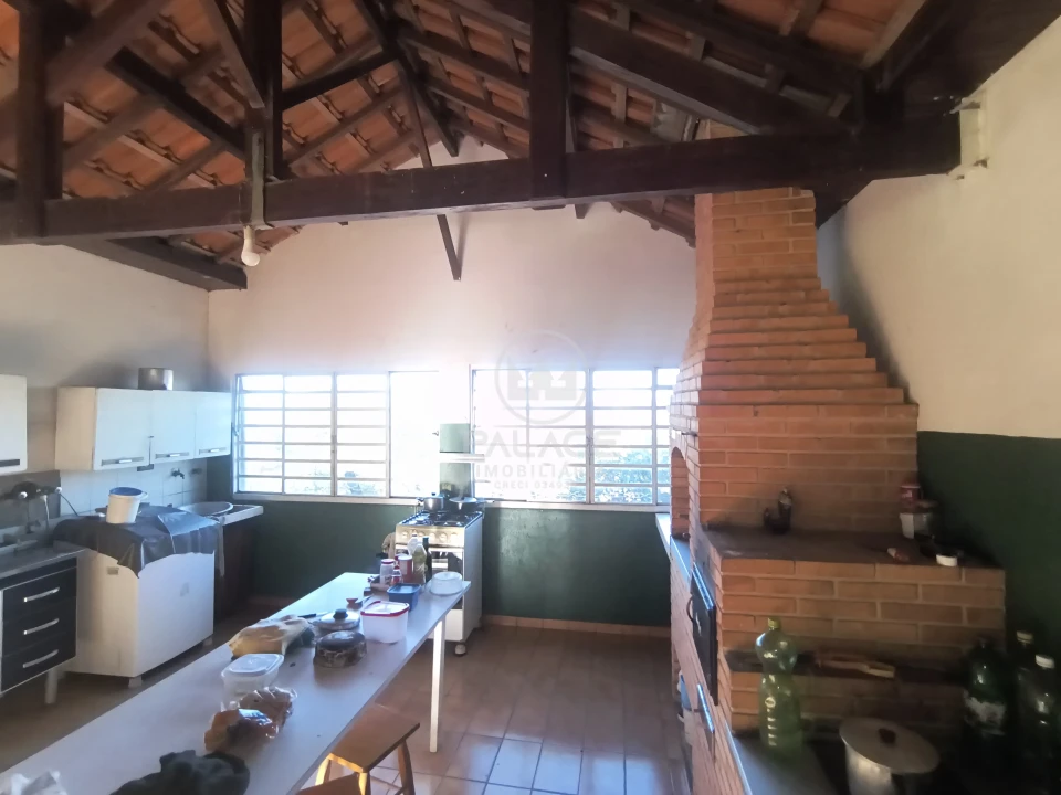 Chacara  à Venda  em Águas de São Pedro