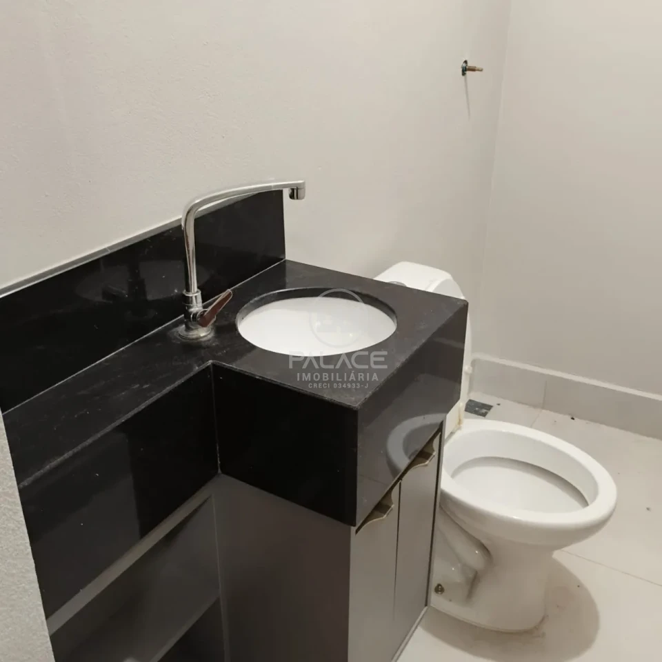 Barracão disponivel para locação