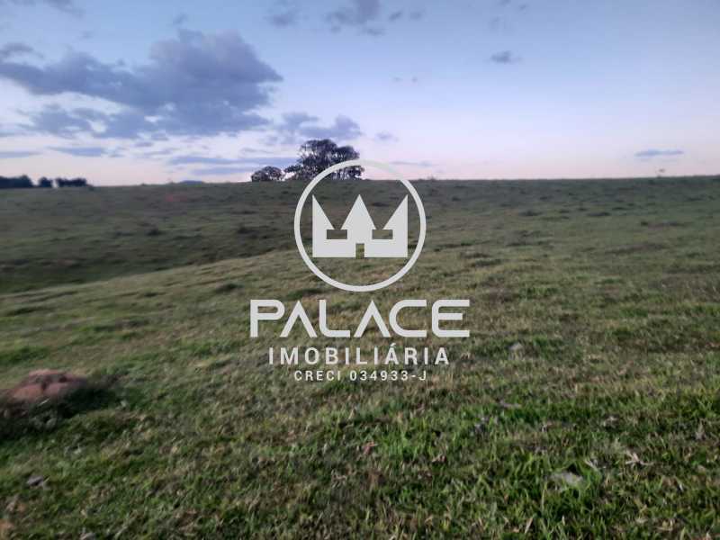 Imagens do imóveis fazenda à venda em centro, ouro fino 1936000m²