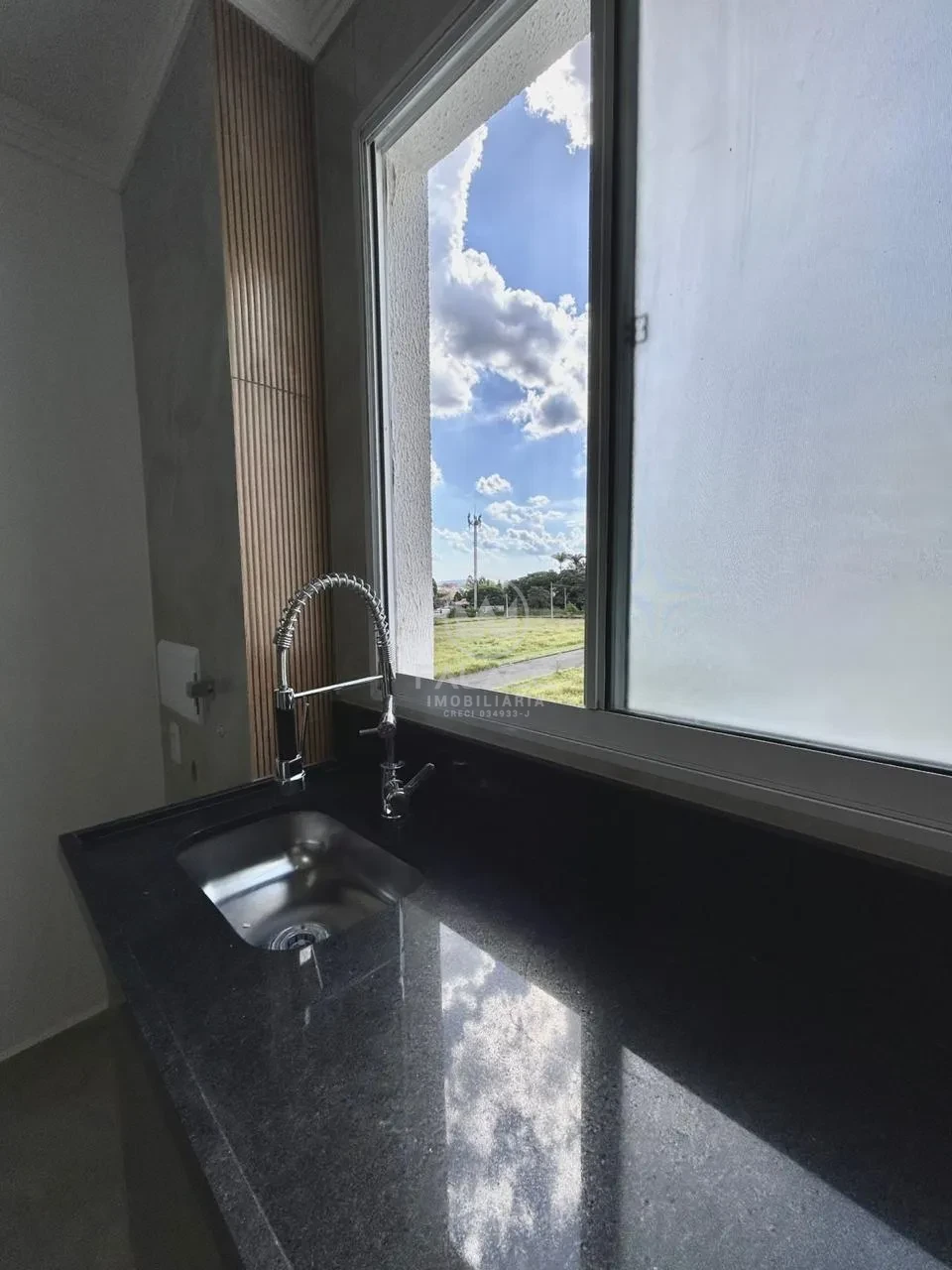 Apartamento com Elevador no Condomínio Piazza Florença, Campestre, Piracicaba.