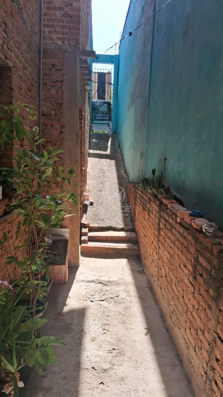 Casa a Venda no Jardim 3 Marias