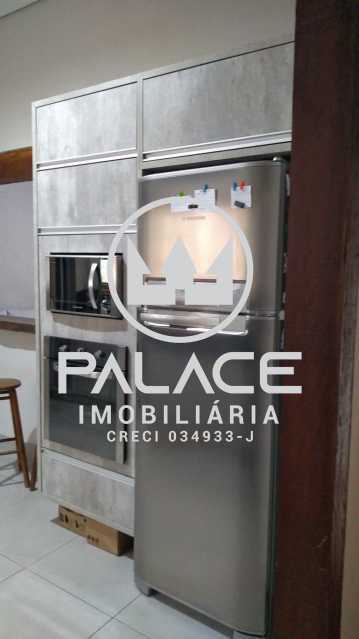 Imagens do imóveis Casa de rua - Térrea / Residencial / Centro