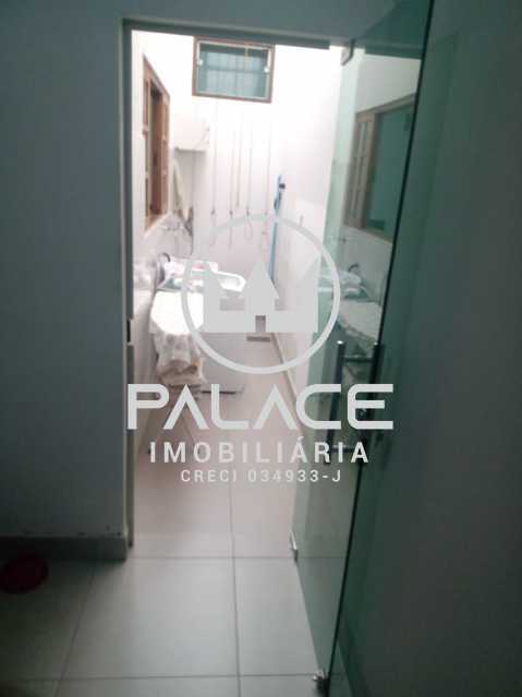 Imagens do imóveis Casa de rua - Térrea / Residencial / Centro