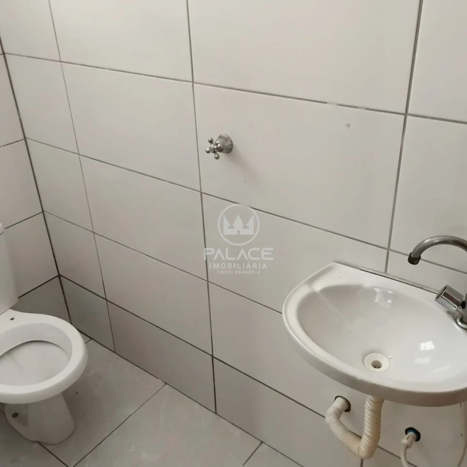 Barracão disponivel para locação