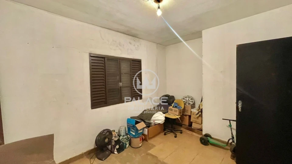 CHACARA  A VENDA OU LOCACAO / PIRACICABA / 2914 m²