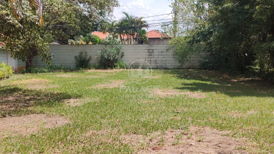 chácara á venda no Bairro dois Córregos