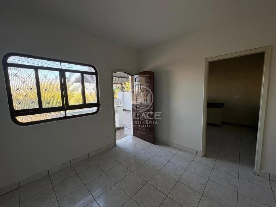 Casa à Venda no Algodoal