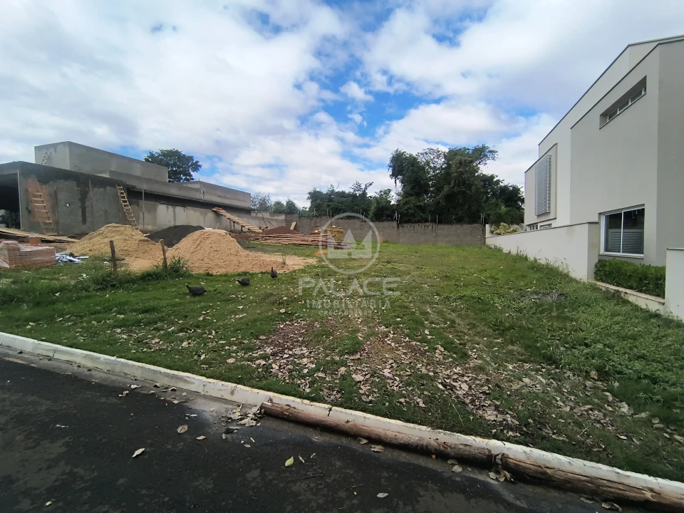 Terreno no Condomínio Terras V -  Piracicaba SP