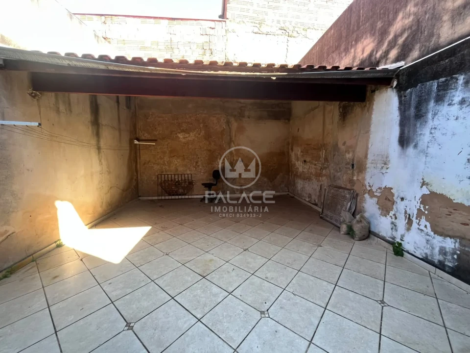 Casa para alugar, 3 quartos, sendo 1 suíte, 2 vagas, no Santa Rosa em Piracicaba / SP