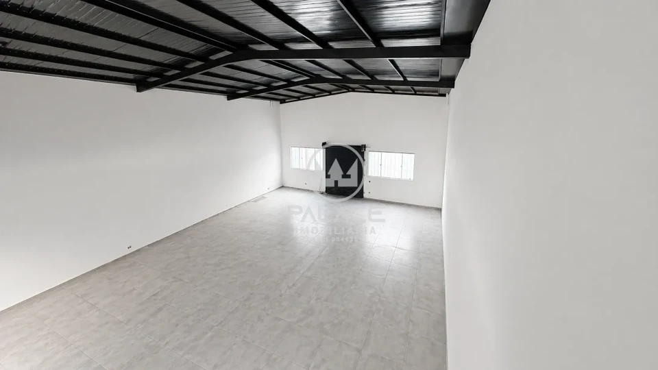 Barracão com 385m² para alugar  na Paulista, em Piracicaba